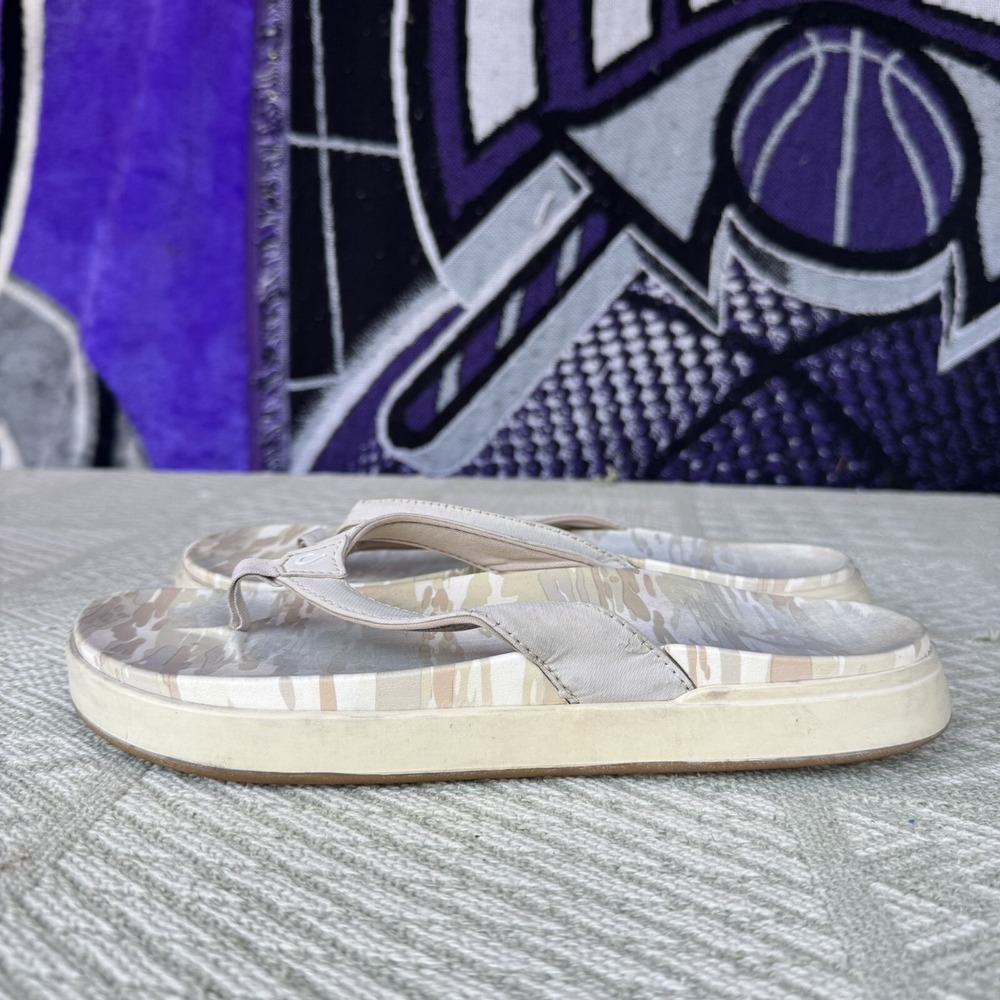 Size 8 - OluKai Nu'a Pi'o Flip‎ Flop Sandals Womens Nua Pio White Camo